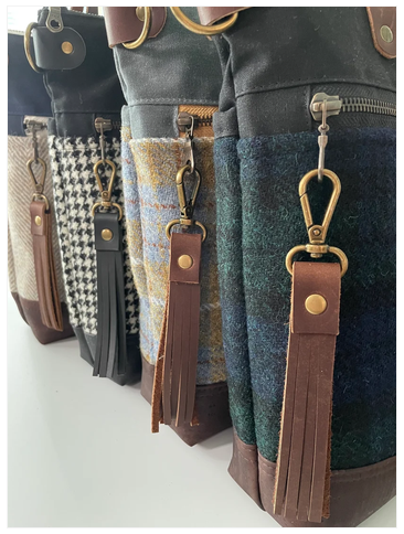 HAMMERSTITCH - THE ABERDEEN TOTE - PRINTED PATTERN at Atelier Fiber Arts