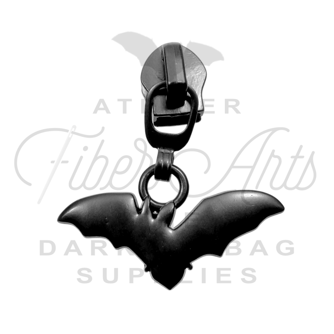 #5 Batty Zipper Pulls in Matte Black at Atelier Fiber Arts