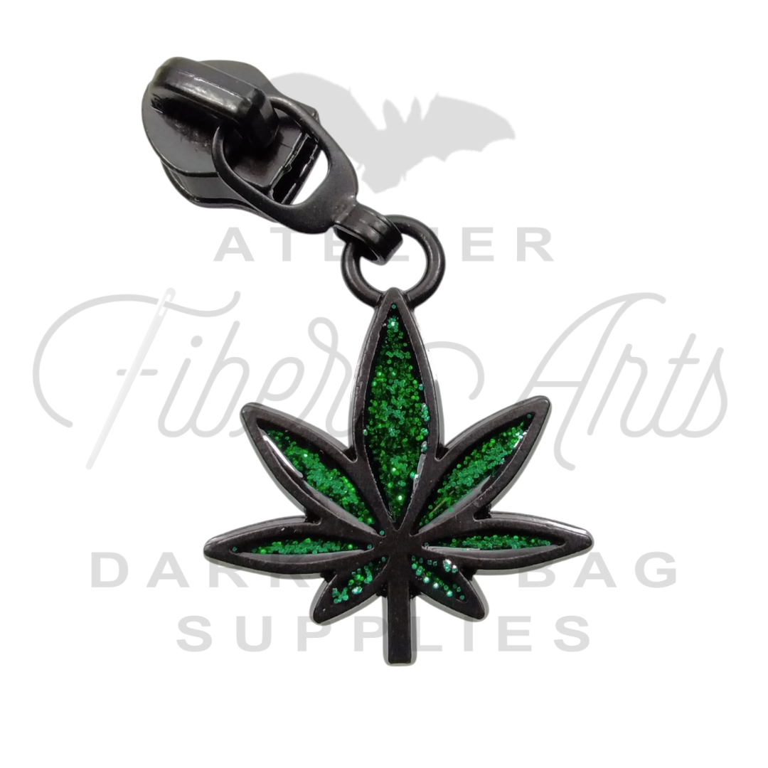 #5 Mary Wanna Zipper Pulls in Matte Black and Enamel at Atelier Fiber Arts