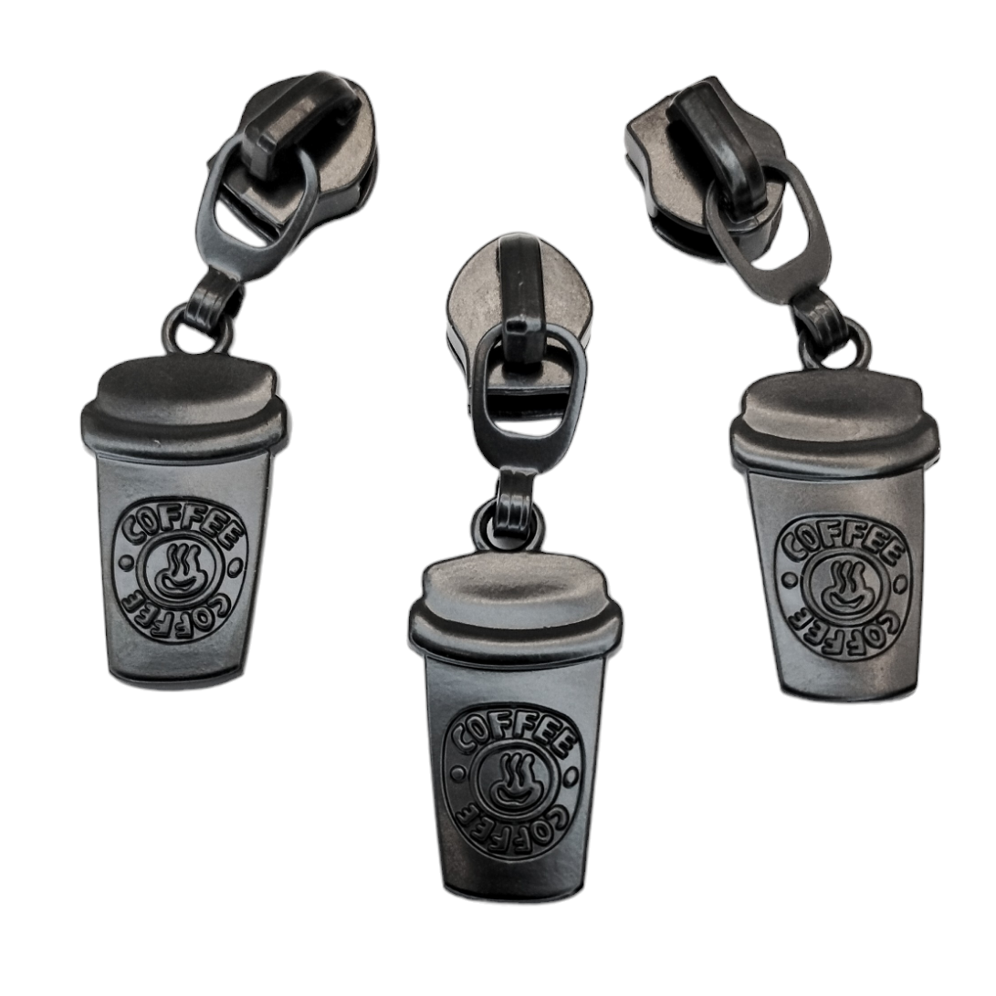 #5 Déjà Brew Zipper Pulls in Matte Black at Atelier Fiber Arts