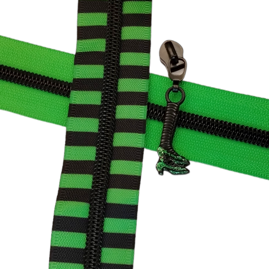 #5 Elphaba's Wickedly Witchy Green Shoes Zipper Pulls Matte Black and Enamel at Atelier Fiber Arts