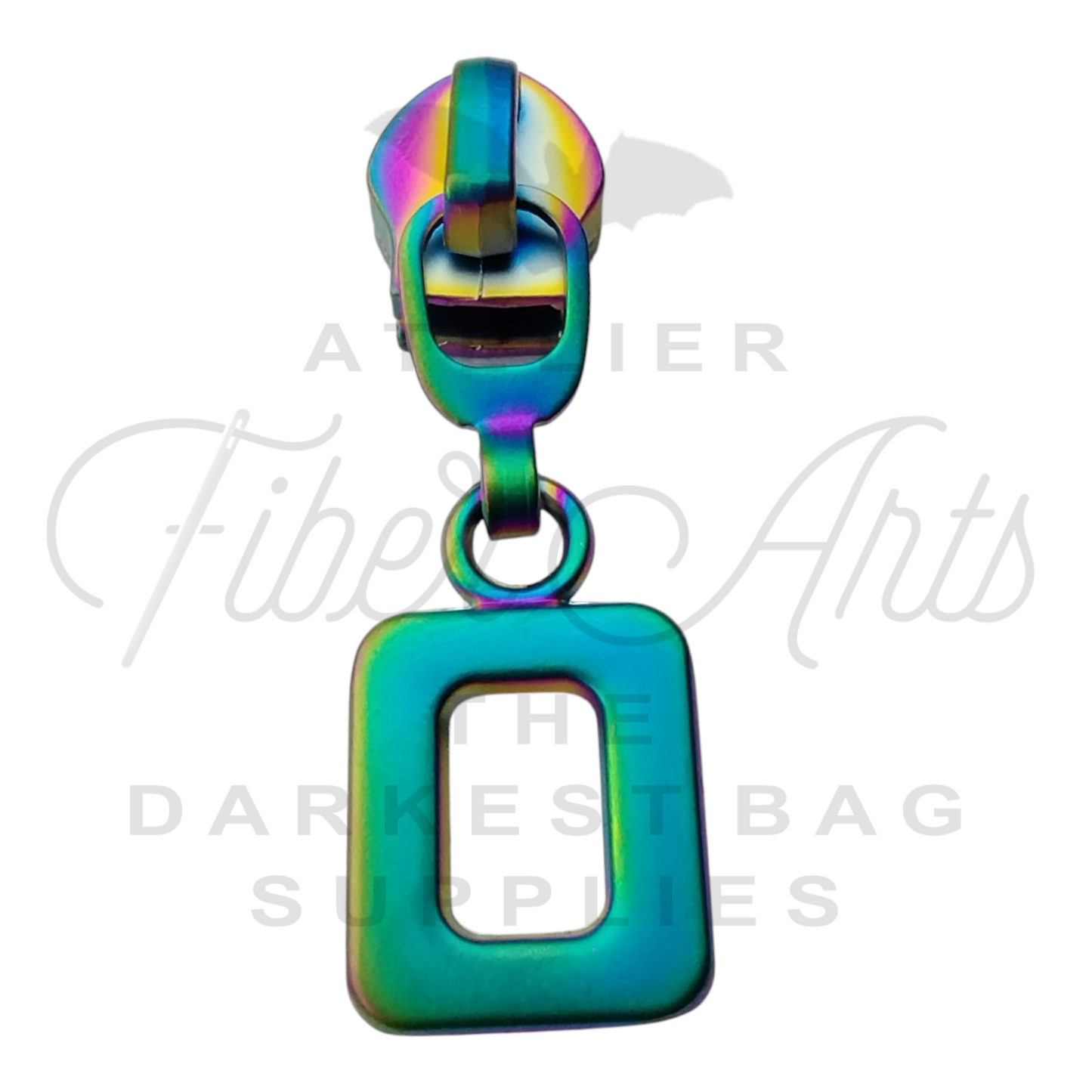 #5 Bulky Box Zipper Pulls in Matte Rainbow at Atelier Fiber Arts