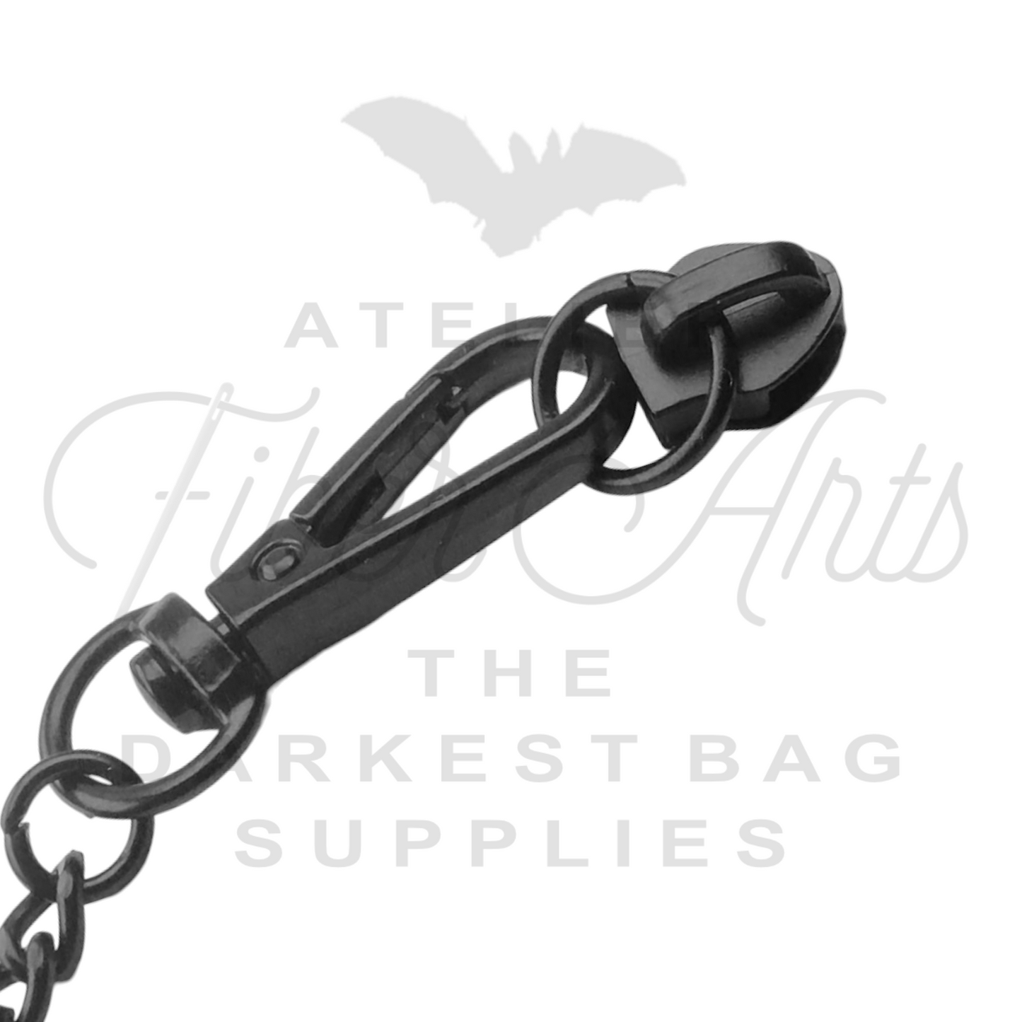 #5 Ring Pull Zipper Pulls in Matte Black at Atelier Fiber Arts