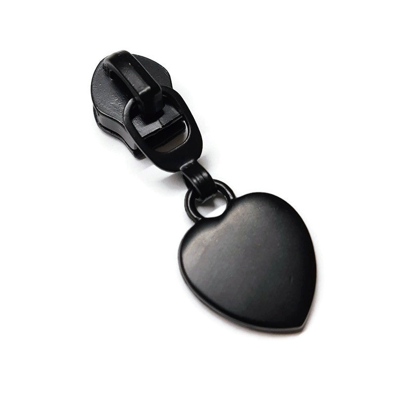 #5 Dark Heart Zipper Pulls in Matte Black at Atelier Fiber Arts