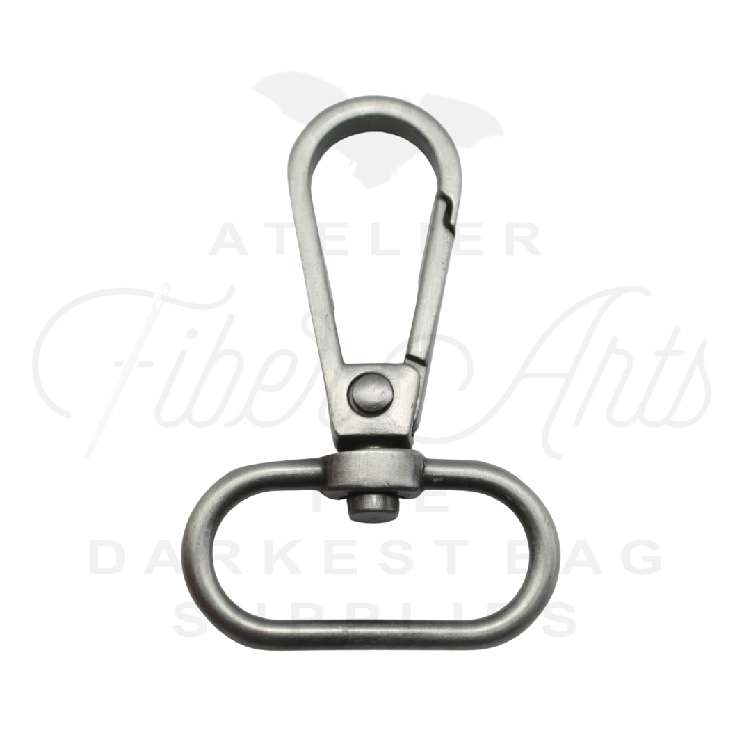 Swivel Hooks - Oval Bottom - 25mm (1in) - Antique Steel - 2 pcs at Atelier Fiber Arts