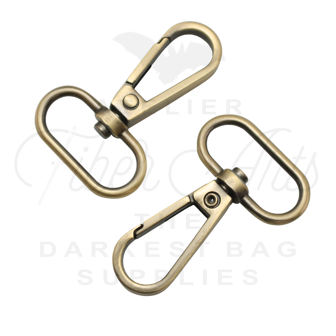 Swivel Hooks - Oval Bottom - 25mm (1in) - Brushed Brass - 2 pcs at Atelier Fiber Arts