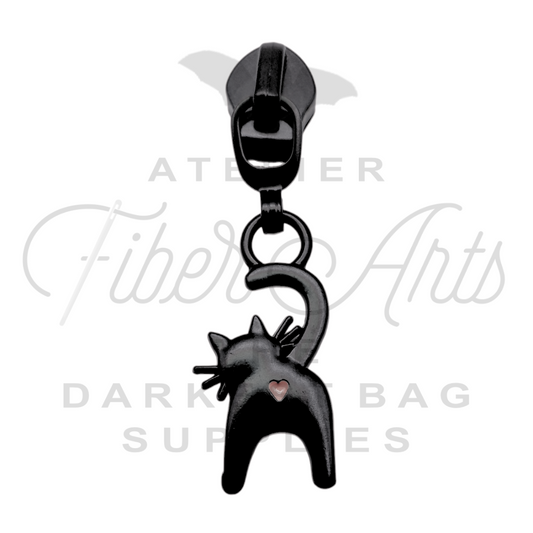 #5 Zoe's Poot Pink Heart Zipper Pulls in Matte Black and Enamel at Atelier Fiber Arts
