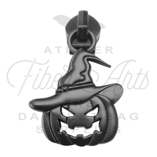 #5 Pumpkin Witch Zipper Pulls in Matte Black at Atelier Fiber Arts