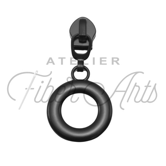#5 Lifesaver Zipper Pull in Matte Black at Atelier Fiber Arts