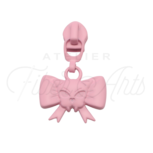 #5 Bow Kitty Zipper Pulls in Matte Light Pink at Atelier Fiber Arts