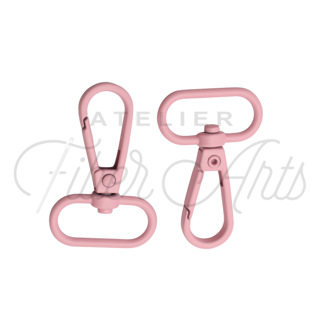 Swivel Hooks - Oval Bottom - 25mm (1in) - Light Pink - 2 pcs at Atelier Fiber Arts