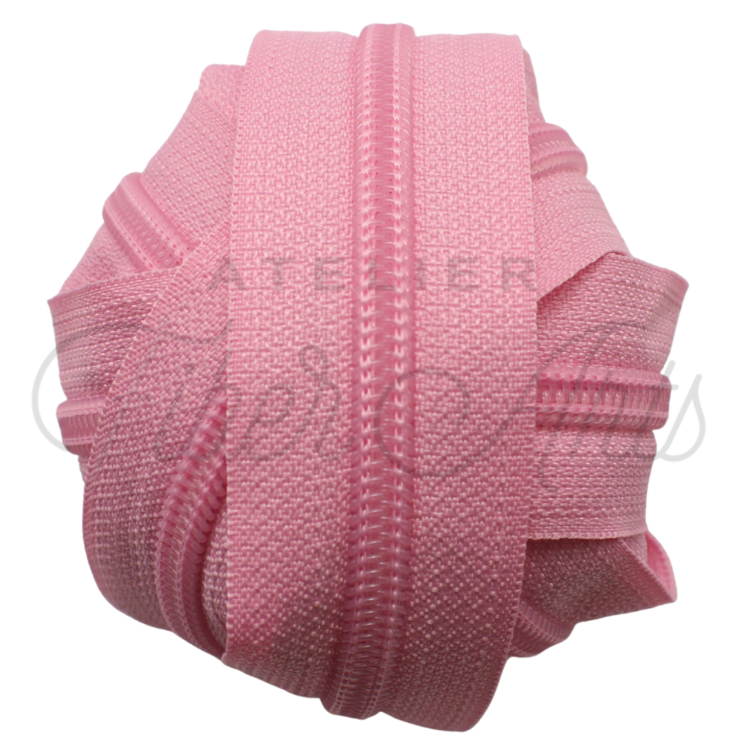 #5 Zipper - Solid Light Pink at Atelier Fiber Arts