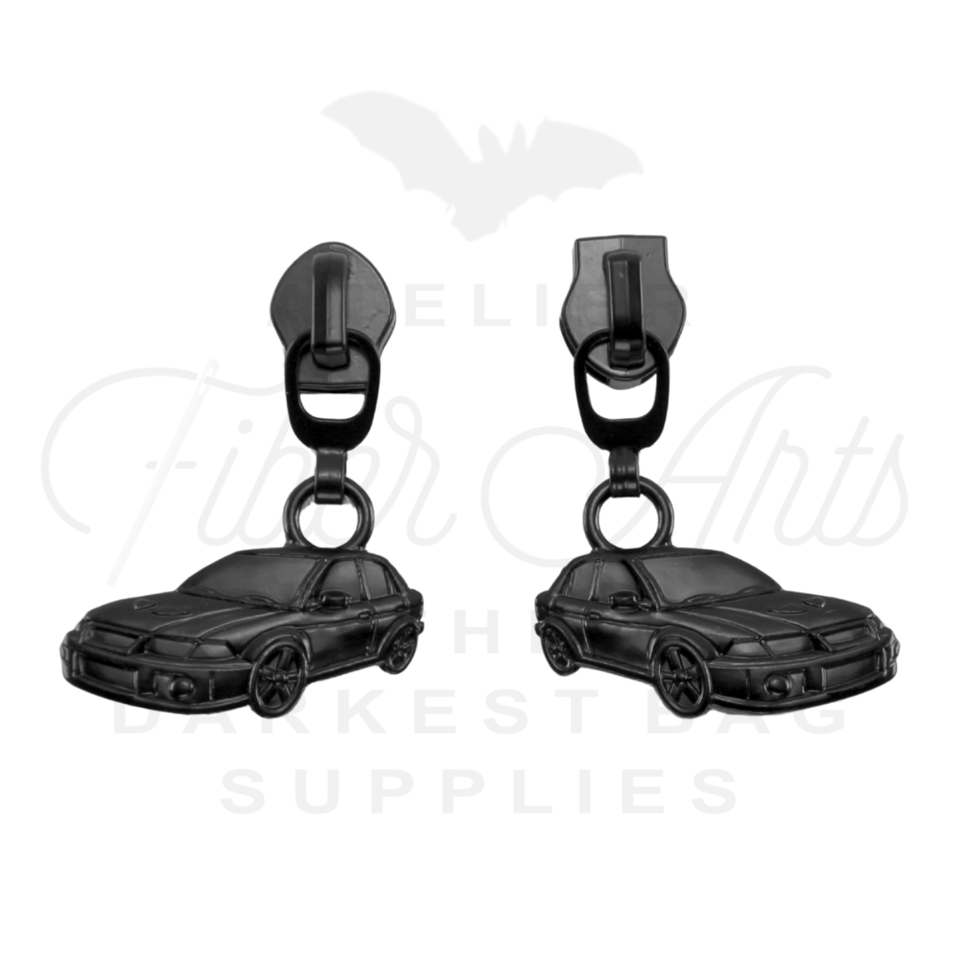 #5 Race Car Zipper Pulls in Matte Black at Atelier Fiber Arts