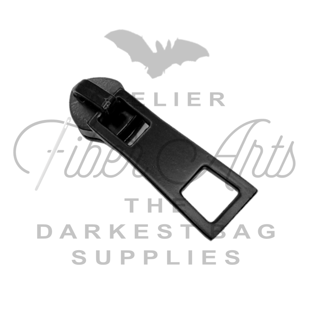 Rectangle Zip Puller #5 Rectangle Zipper Pulls in Matte Black – Atelier Fiber Arts