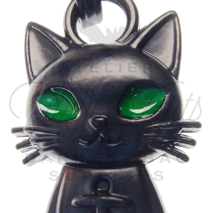 #5 Mercat with Green Eyes Zipper Pulls in Matte Black at Atelier Fiber Arts