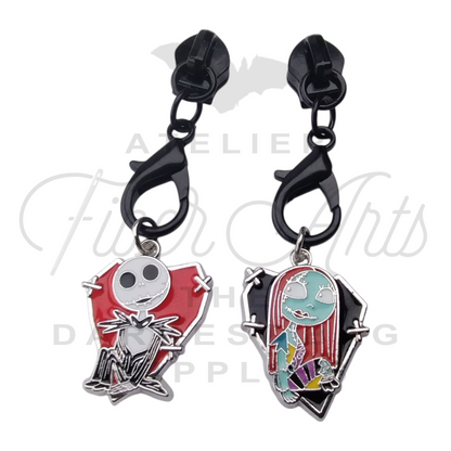 #5 Lobster Clasp 7mm Zipper Pulls in Matte Black at Atelier Fiber Arts