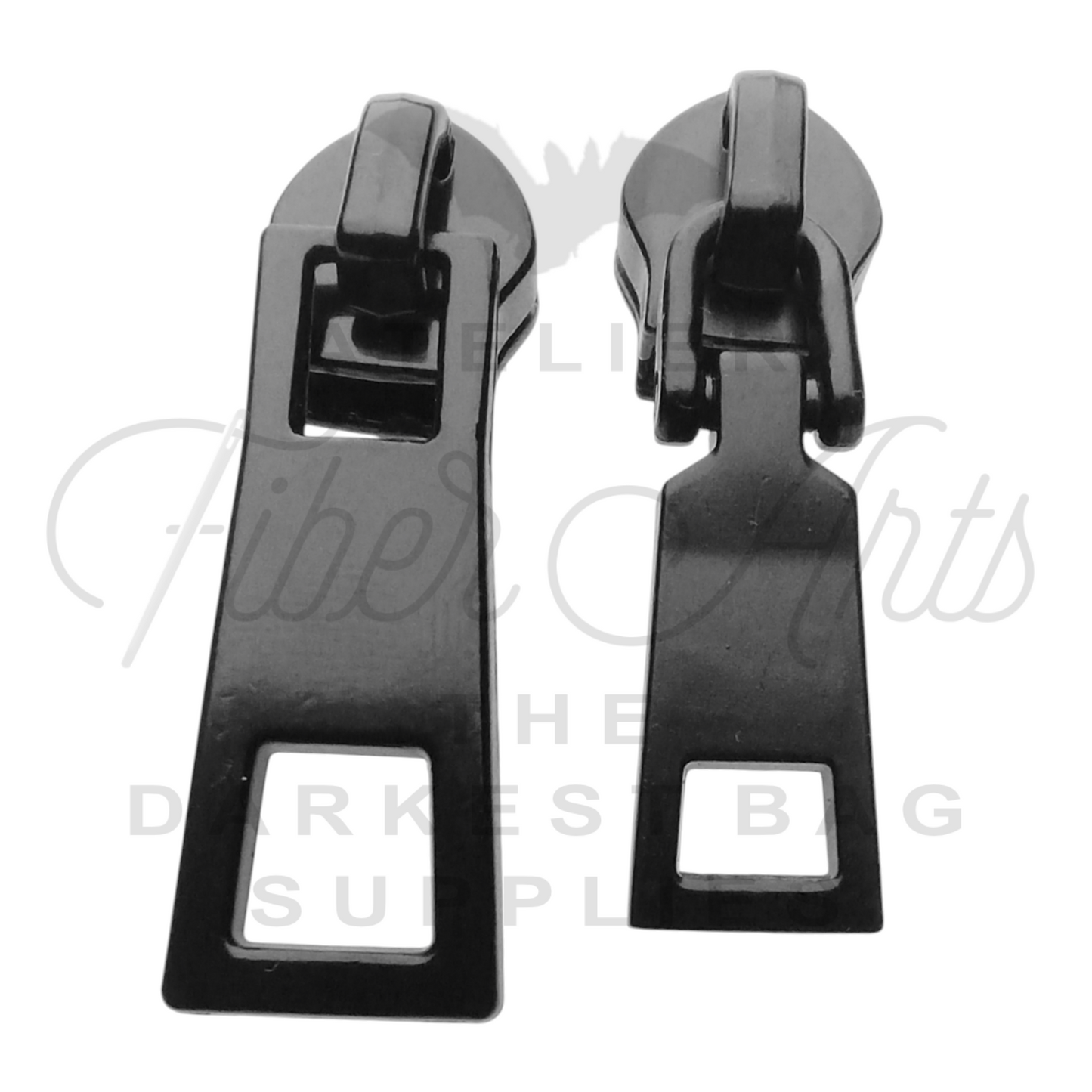 #5 Swivel Rectangle Zipper Pulls in Matte Black at Atelier Fiber Arts