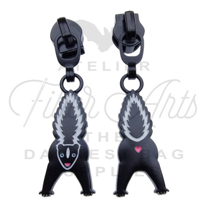 #5 Stinker Zipper Pulls in Matte Black and Enamel at Atelier Fiber Arts