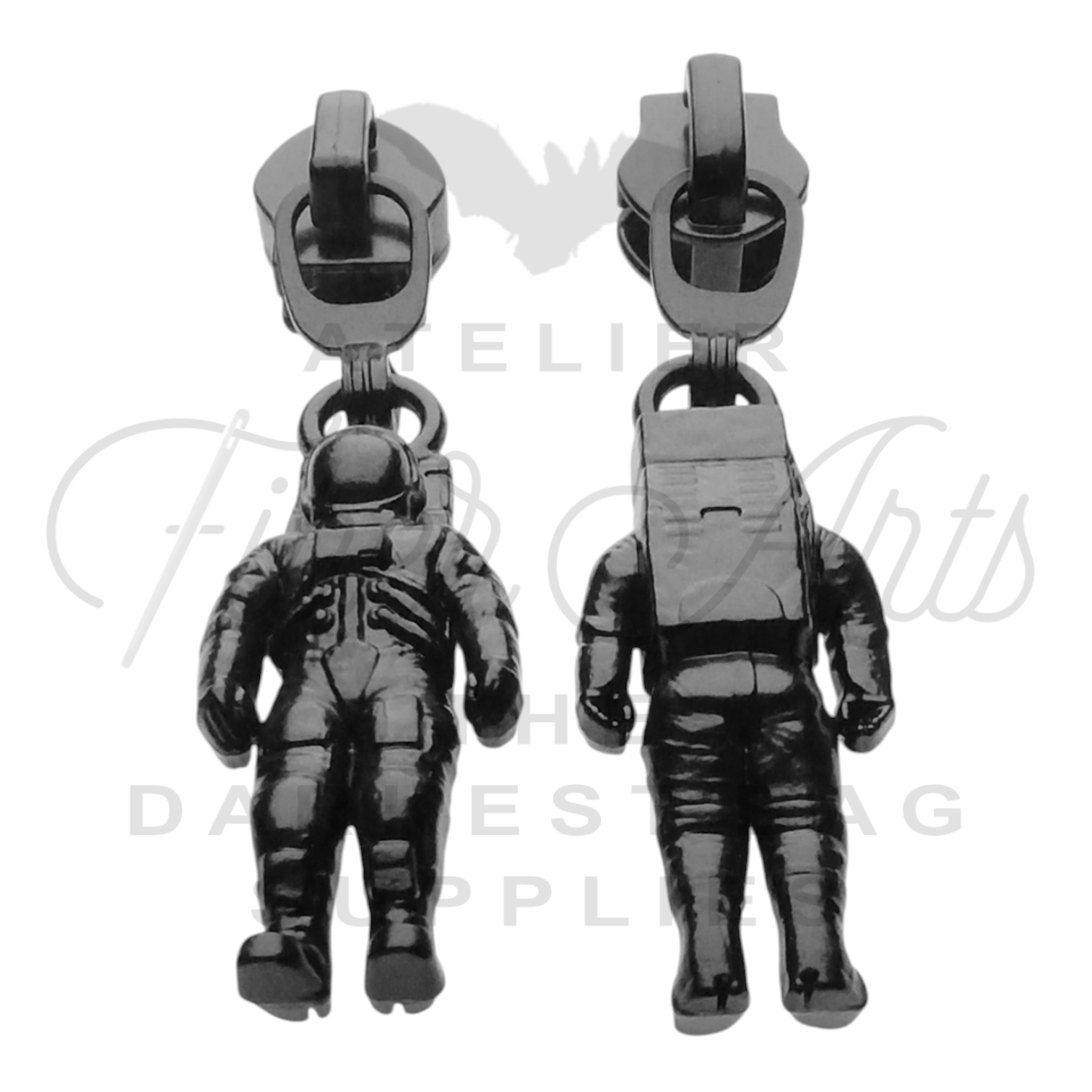 #5 Astronaut Zipper Pulls in Matte Black at Atelier Fiber Arts