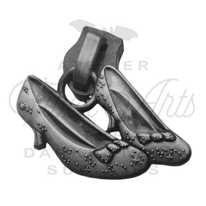 #5 Slippers Zipper Pulls in Antique Steel at Atelier Fiber Arts