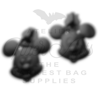 #5 Rat Face Zipper Pulls in Matte Black at Atelier Fiber Arts