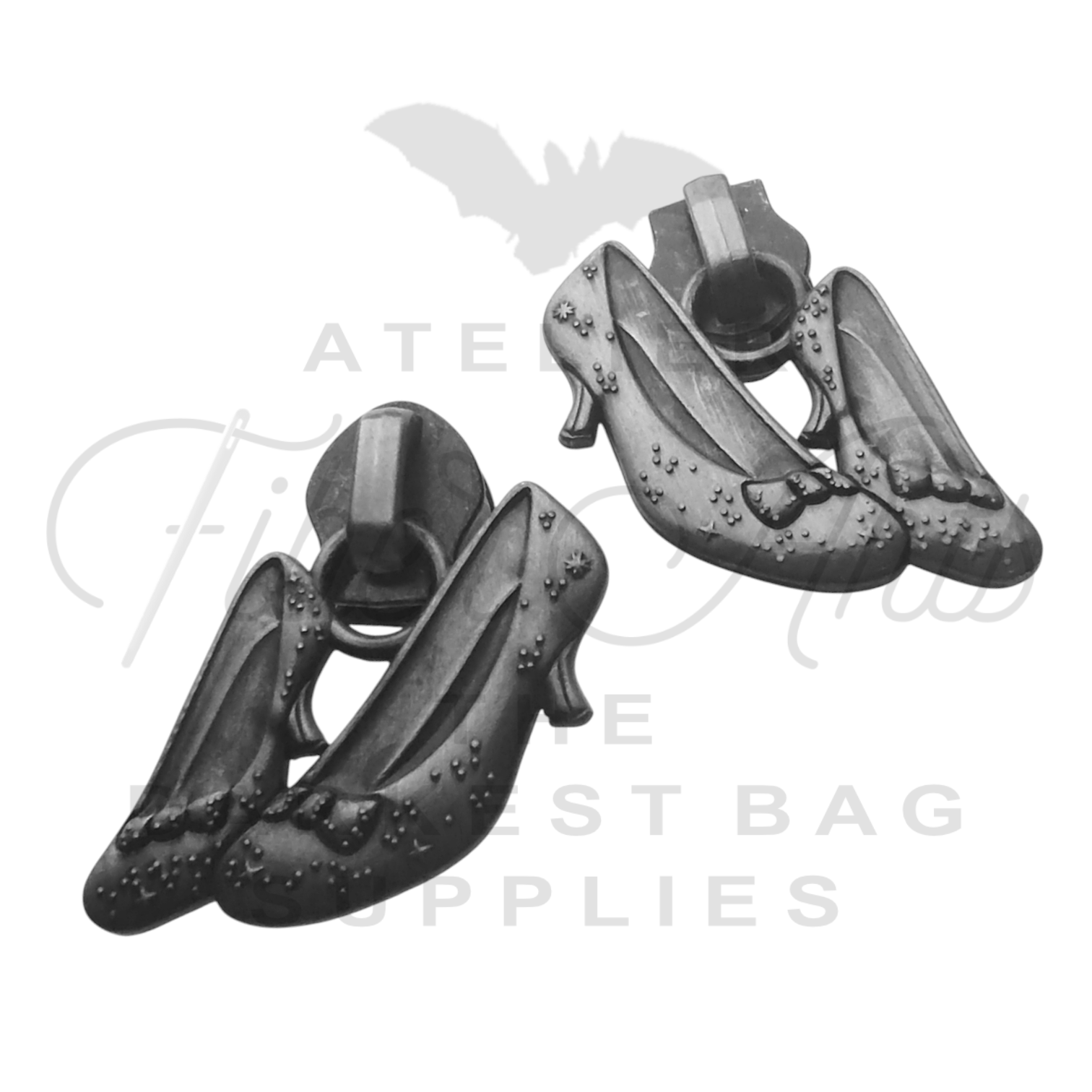 #5 Slippers Zipper Pulls in Antique Steel at Atelier Fiber Arts