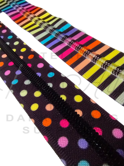 #5 Zipper - Multicolour Dots - BLK Teeth at Atelier Fiber Arts