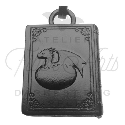 #5 Spicy Story Zipper Pulls in Matte Black at Atelier Fiber Arts