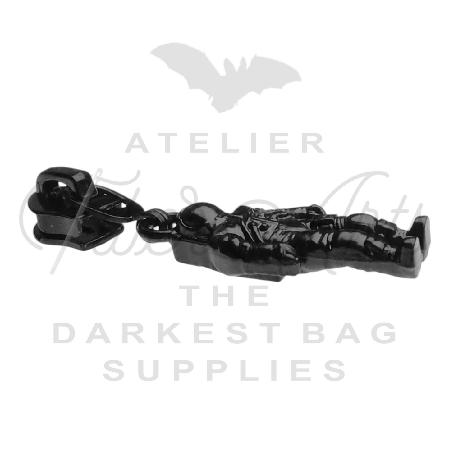 #5 Astronaut Zipper Pulls in Matte Black at Atelier Fiber Arts