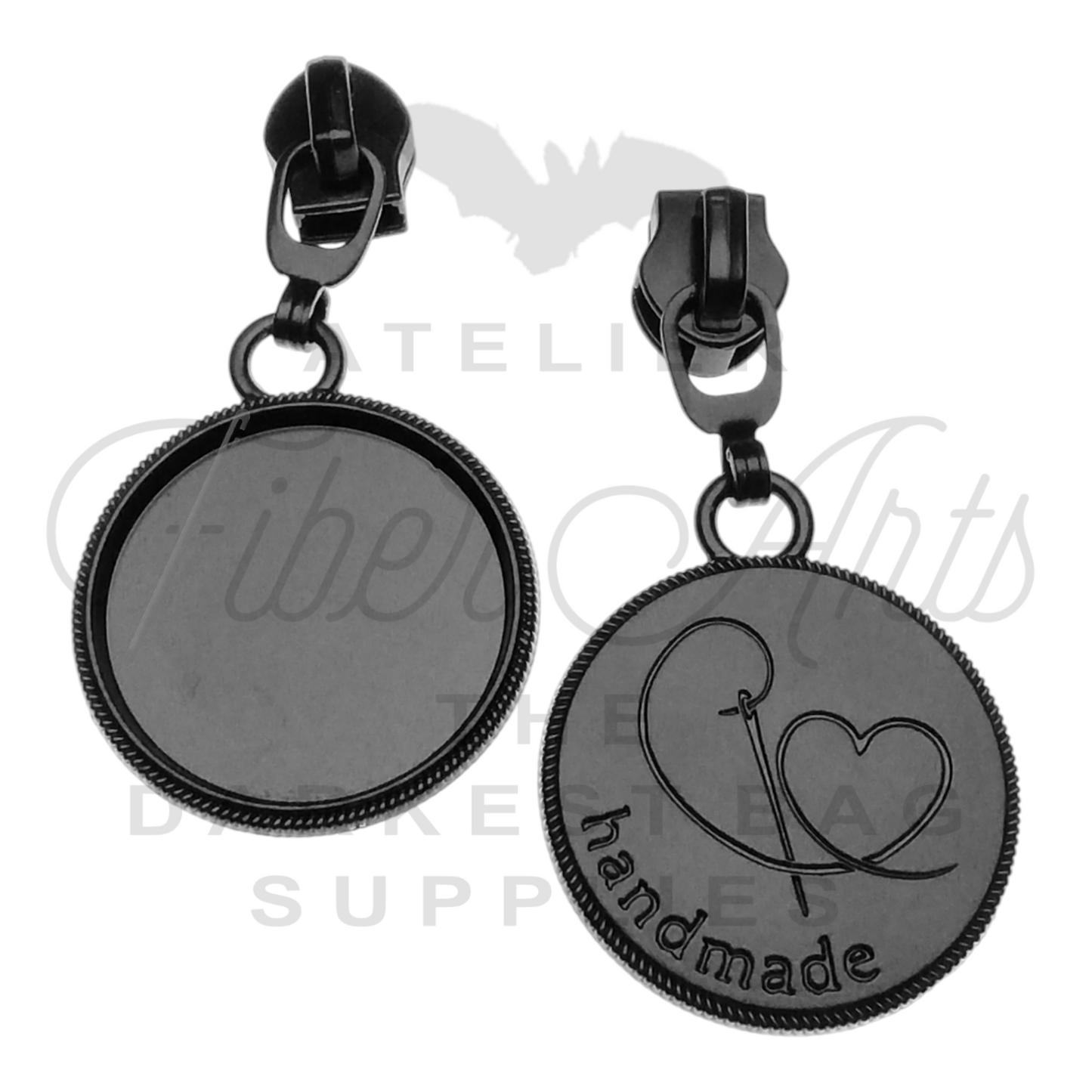 #5 Collabochons Zipper Pulls in Matte Black at Atelier Fiber Arts