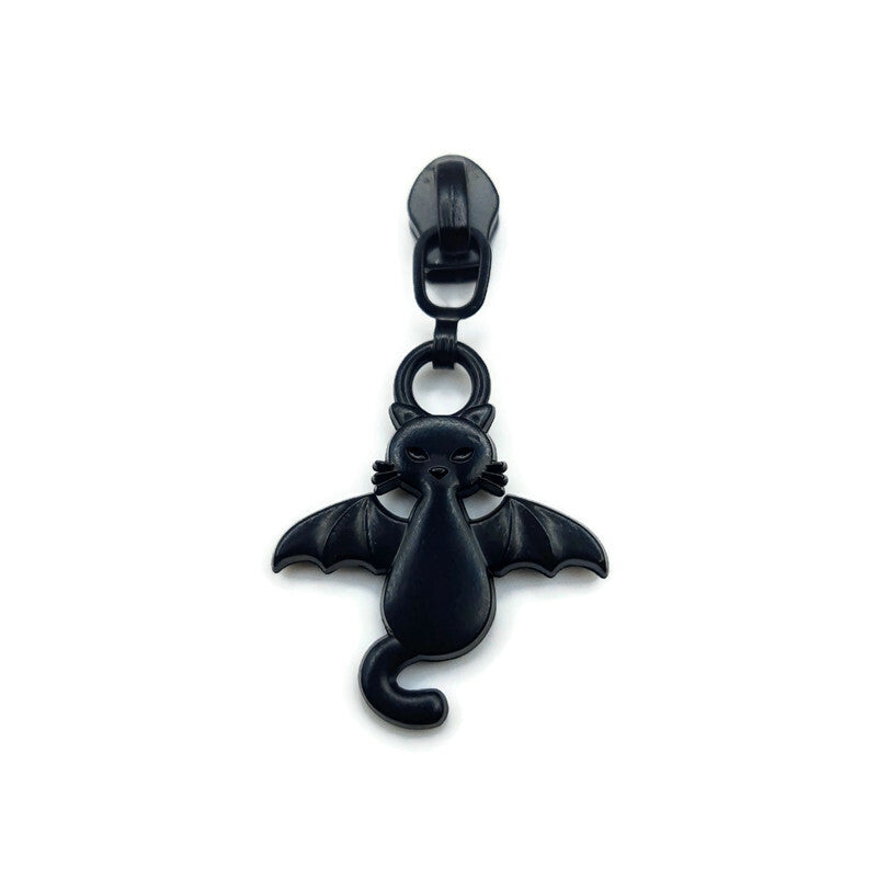 #3 Bat Cat Nylon Zipper Pulls Matte Black - 3pcs Atelier Fiber Arts