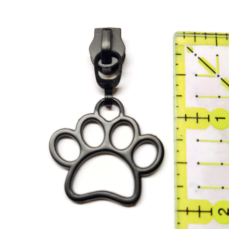 #5 Kitten Paw Nylon Zipper Pulls in Matte Black - 3pcs Atelier Fiber Arts