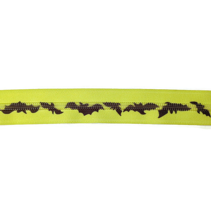#5 Zipper - Bats on Green - by the meter Atelier Fiber Arts