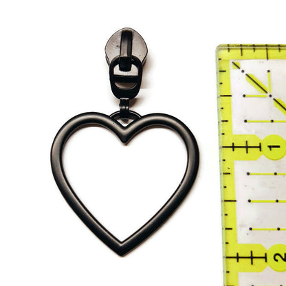 #5 Large Open Heart Zipper Pulls in Matte Black at Atelier Fiber Arts