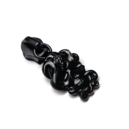 #5 Snake Charmer Zipper Pulls in Matte Black at Atelier Fiber Arts